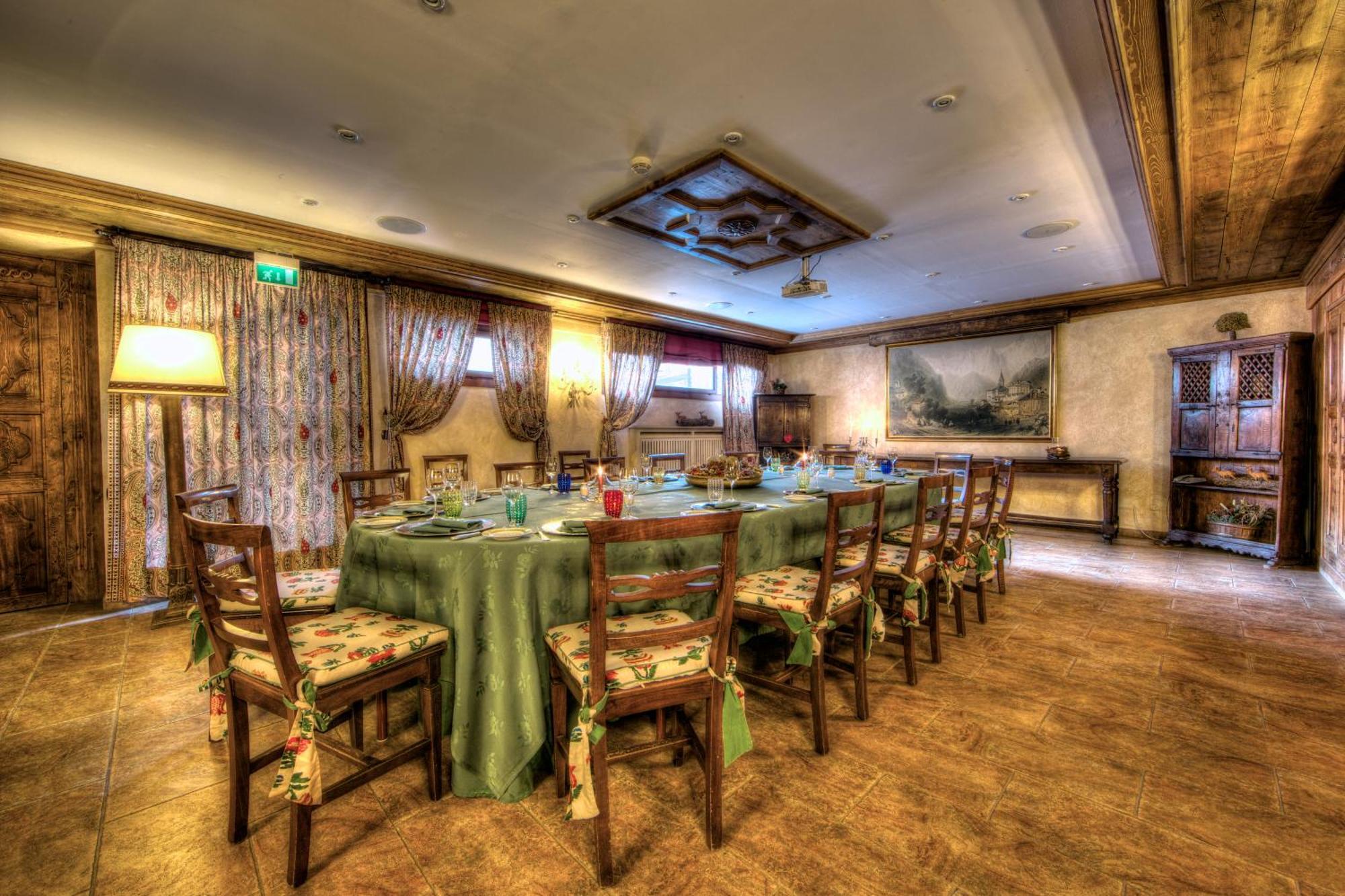 Villa Novecento Romantic Hotel - Estella Hotel Collection & Experience Courmayeur Exterior foto