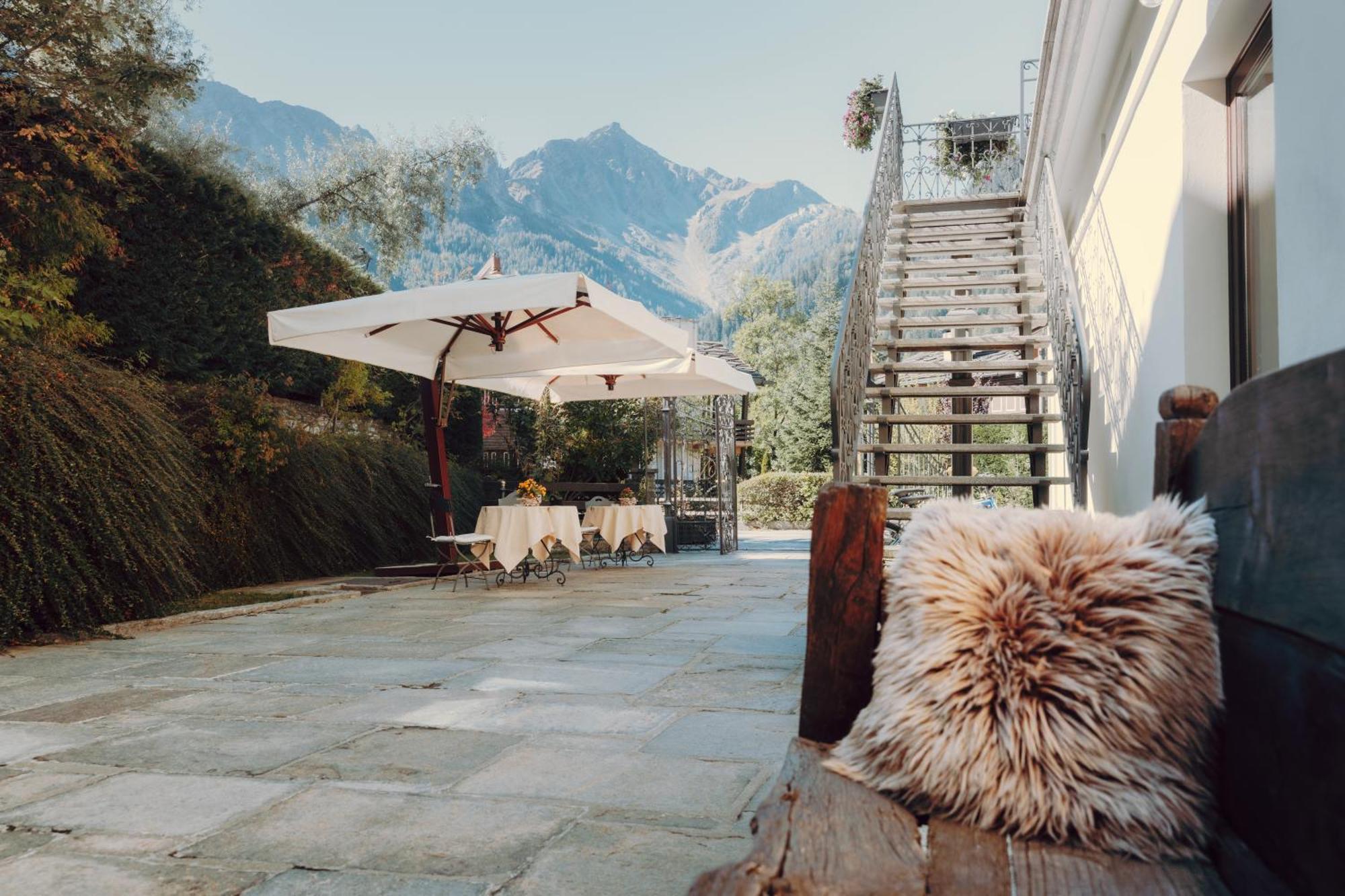 Villa Novecento Romantic Hotel - Estella Hotel Collection & Experience Courmayeur Exterior foto